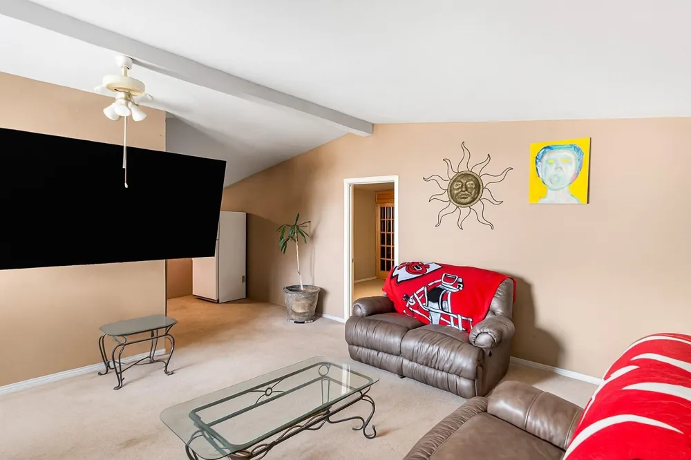 185 County Road 107 Caldwell, TX 77836
