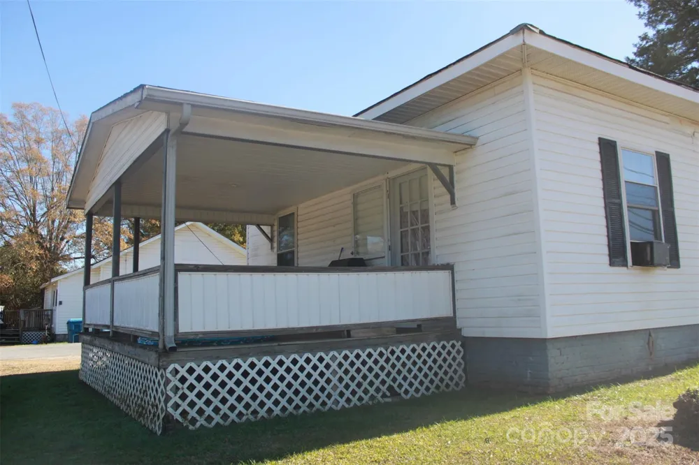 112 Eastside Drive Forest City, NC 28043