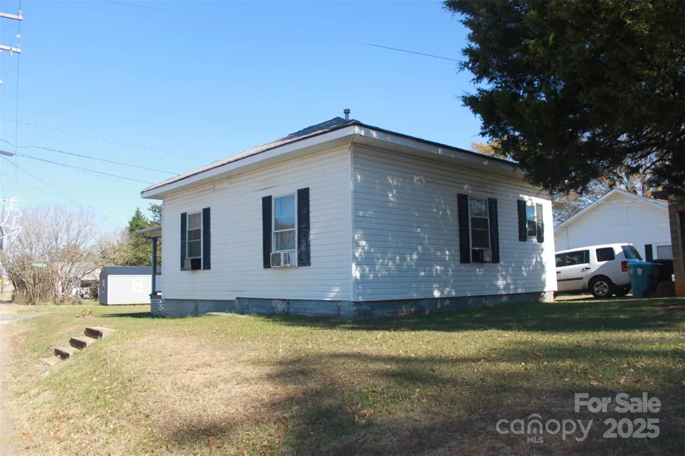 112 Eastside Drive Forest City, NC 28043