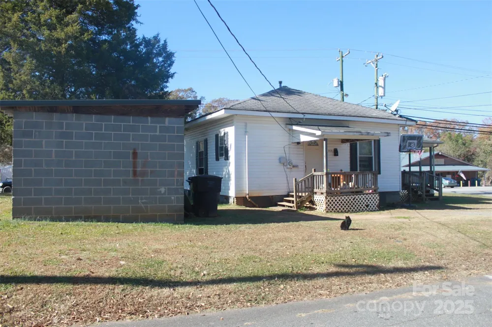 112 Eastside Drive Forest City, NC 28043