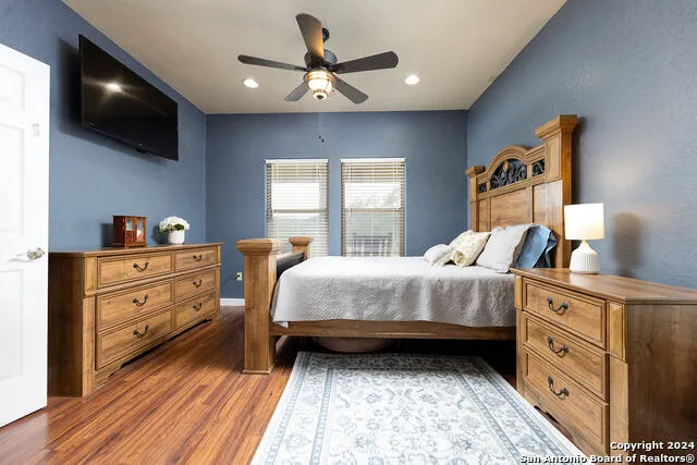 140 Twin Springs Rd N Kerrville, TX 78028