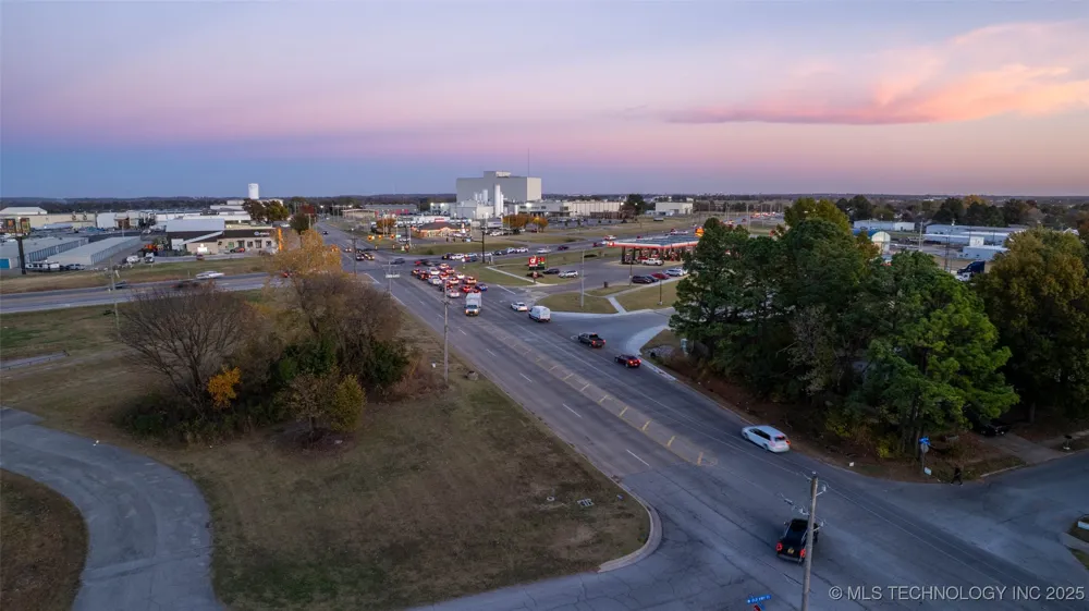 3000 E Houston Street Broken Arrow, OK 74014