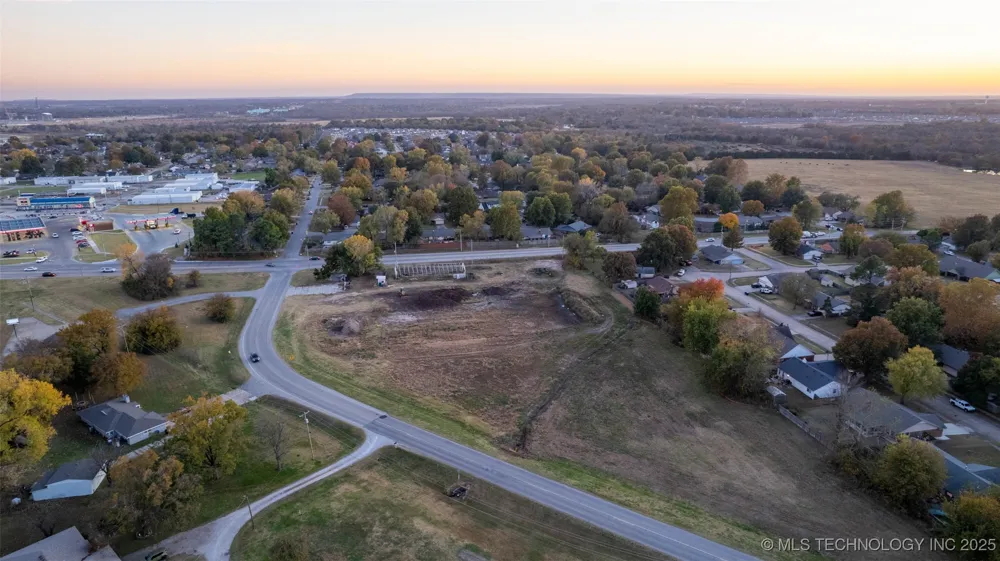 3000 E Houston Street Broken Arrow, OK 74014