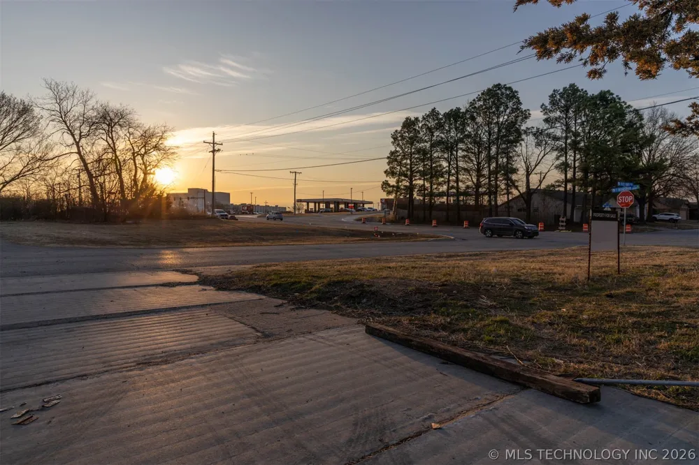 3000 E Houston Street Broken Arrow, OK 74014