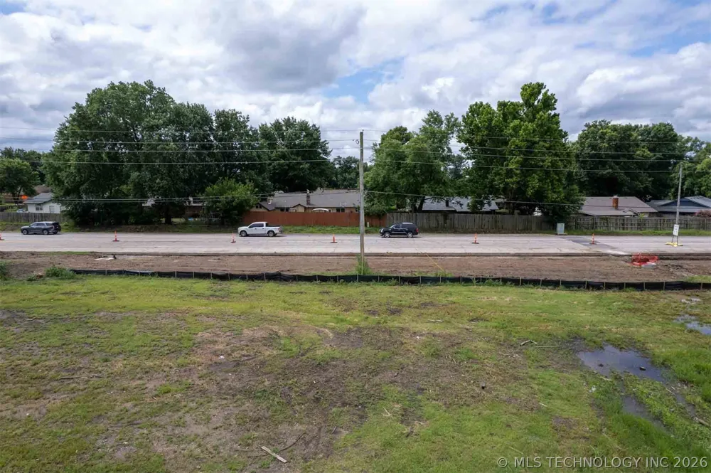 3000 E Houston Street Broken Arrow, OK 74014