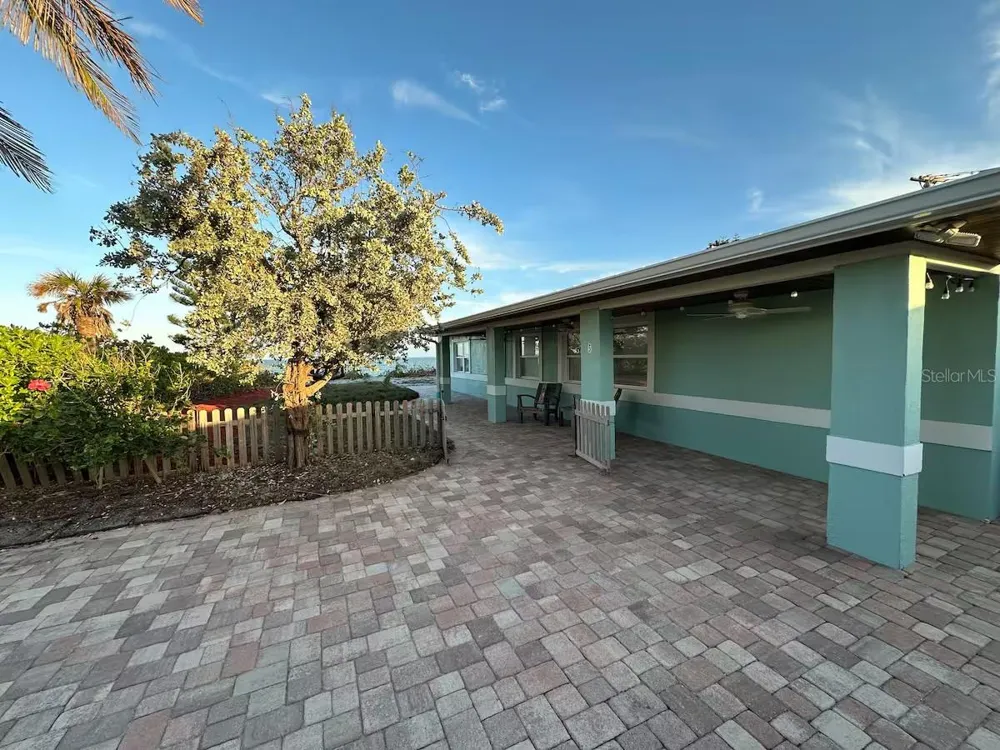 5 PARK AVENUE Satellite Beach, FL 32937