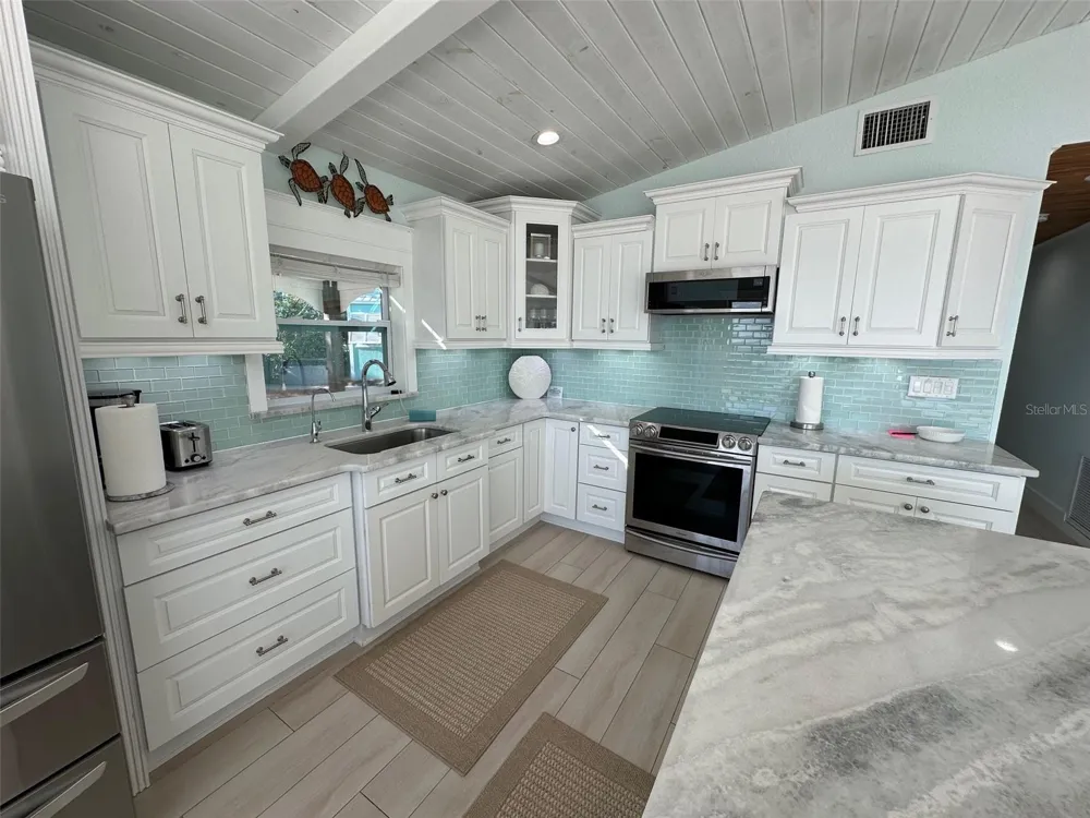 5 PARK AVENUE Satellite Beach, FL 32937