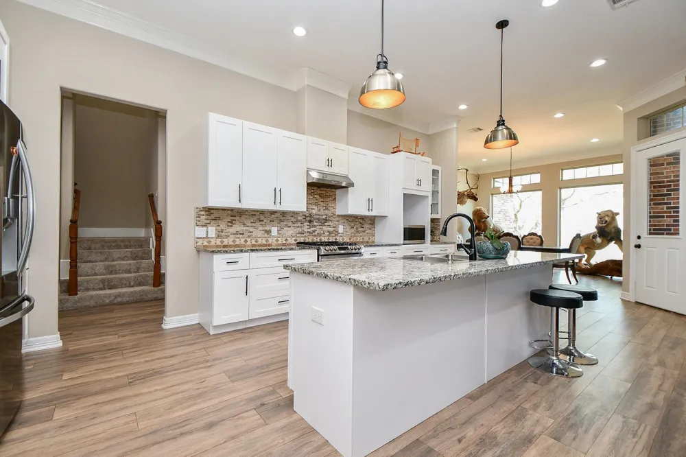1093 Sunderman Road Alleyton, TX 78935