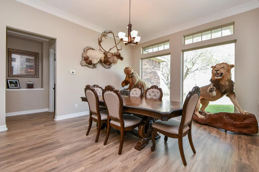 1093 Sunderman Road Alleyton, TX 78935