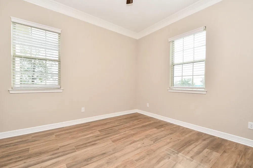 1093 Sunderman Road Alleyton, TX 78935