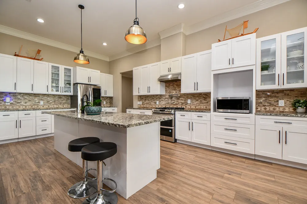 1093 Sunderman Road Alleyton, TX 78935