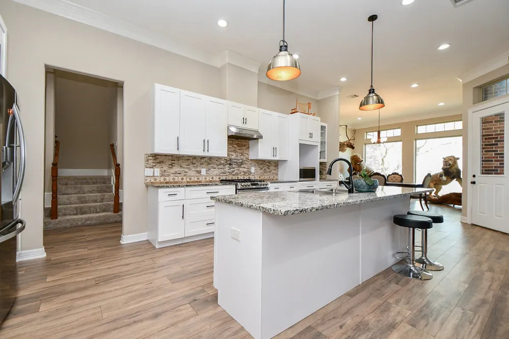 1093 Sunderman Road Alleyton, TX 78935