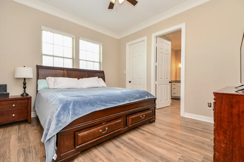 1093 Sunderman Road Alleyton, TX 78935