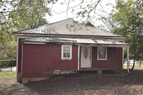 8 Hemlock Street