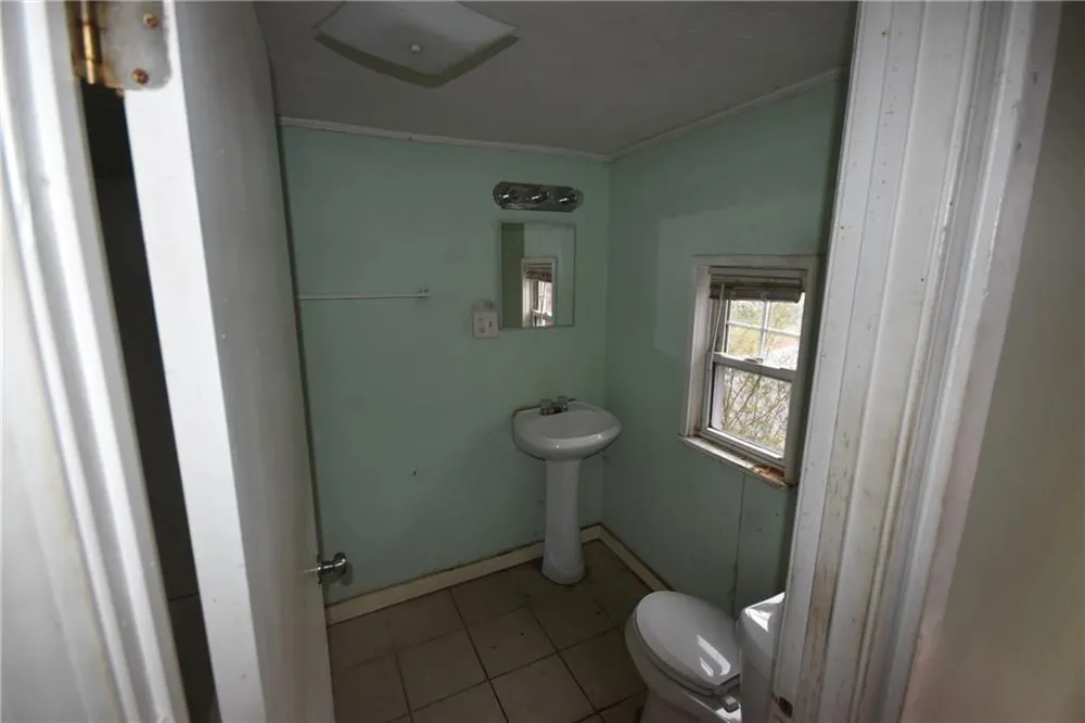 8 Hemlock Street Porterdale, GA 30014