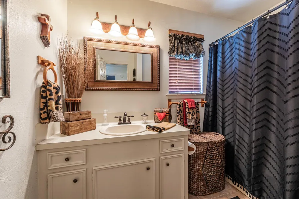 3 Pelican Street La Marque, TX 77568
