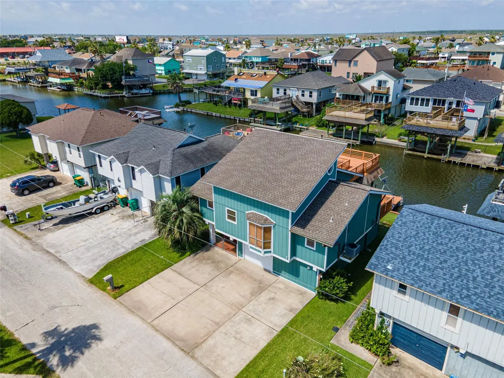 3 Pelican Street La Marque, TX 77568