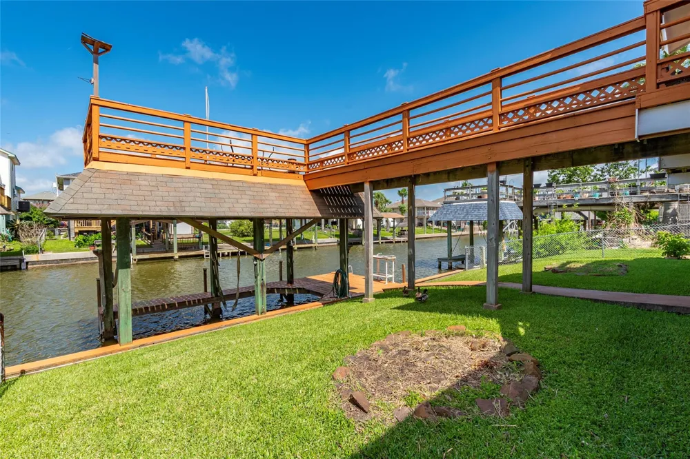 3 Pelican Street La Marque, TX 77568