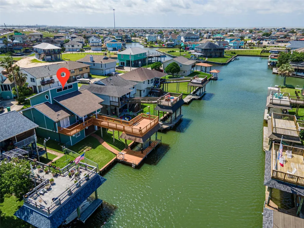 3 Pelican Street La Marque, TX 77568