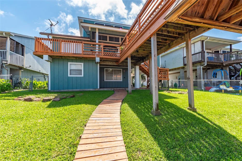 3 Pelican Street La Marque, TX 77568