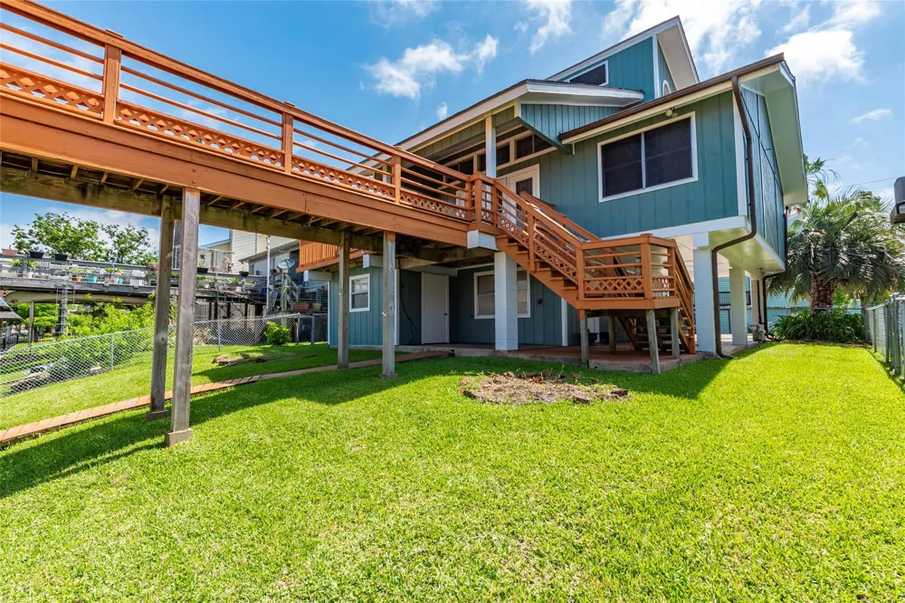 3 Pelican Street La Marque, TX 77568