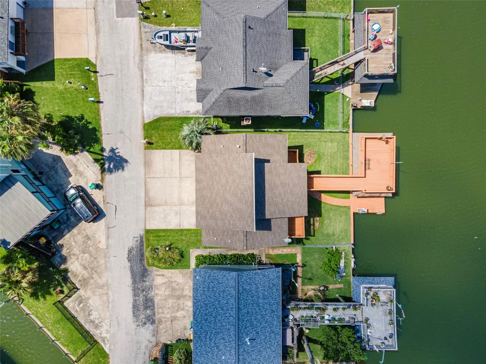 3 Pelican Street La Marque, TX 77568