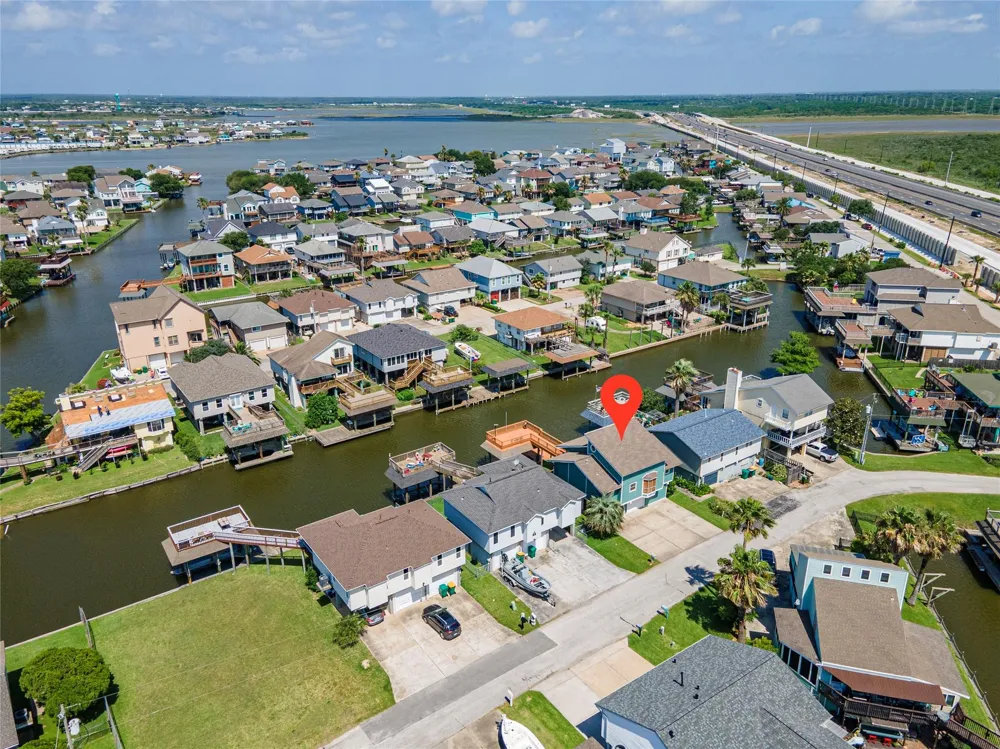 3 Pelican Street La Marque, TX 77568