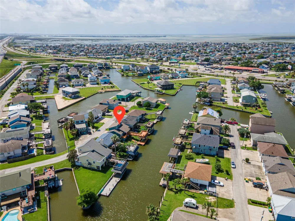 3 Pelican Street La Marque, TX 77568