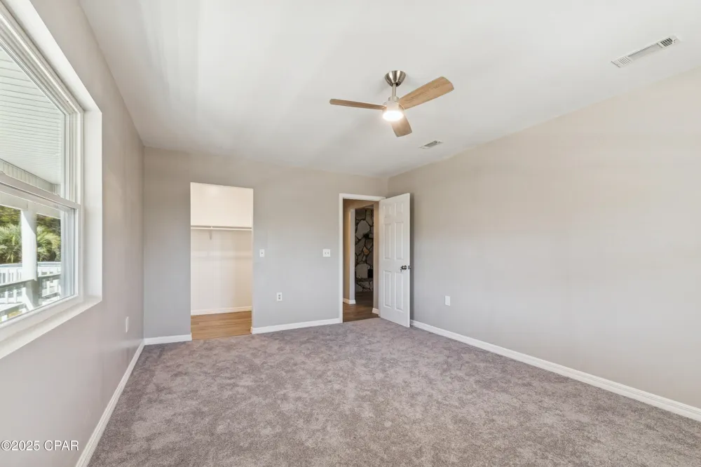 2672 W Laurel Drive Alford, FL 32420