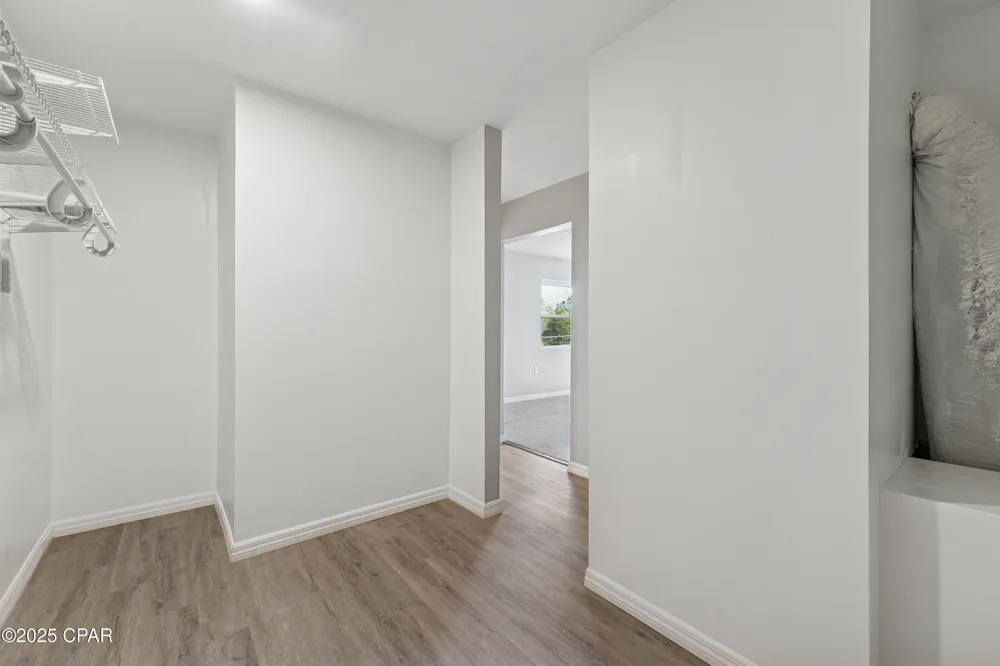 2672 W Laurel Drive Alford, FL 32420