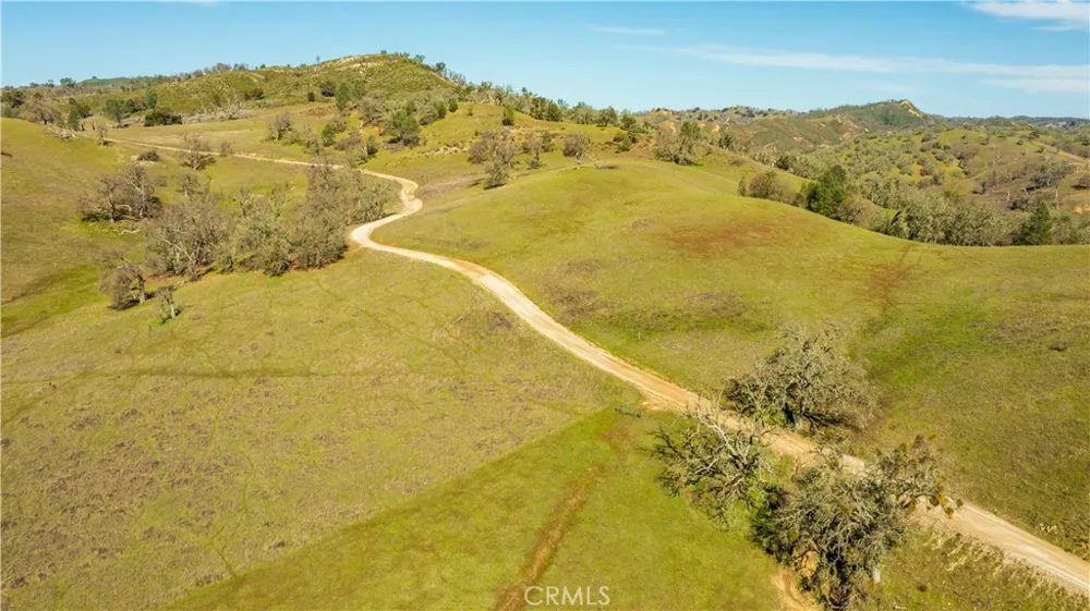 Lynch Canyon Road Bradley, CA 93426