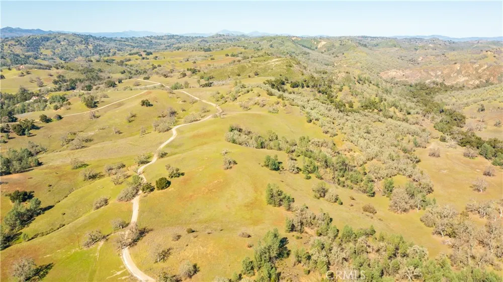Lynch Canyon Road Bradley, CA 93426