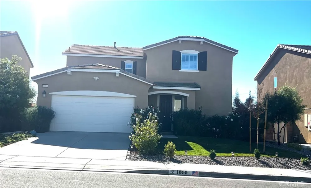 1099 Little Leaf Calimesa, CA 92320
