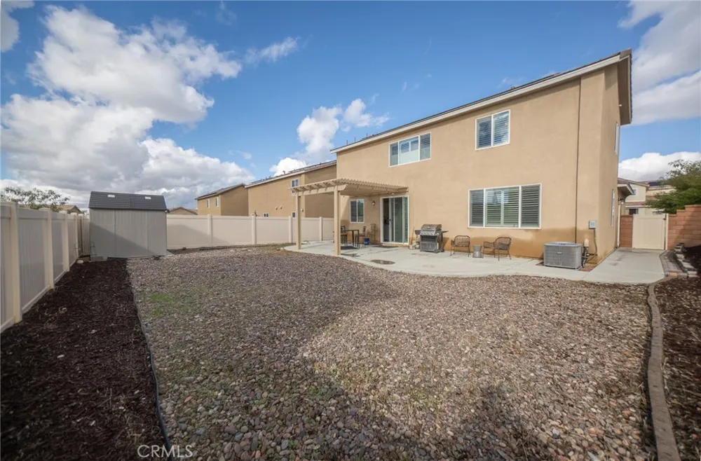 1099 Little Leaf Calimesa, CA 92320