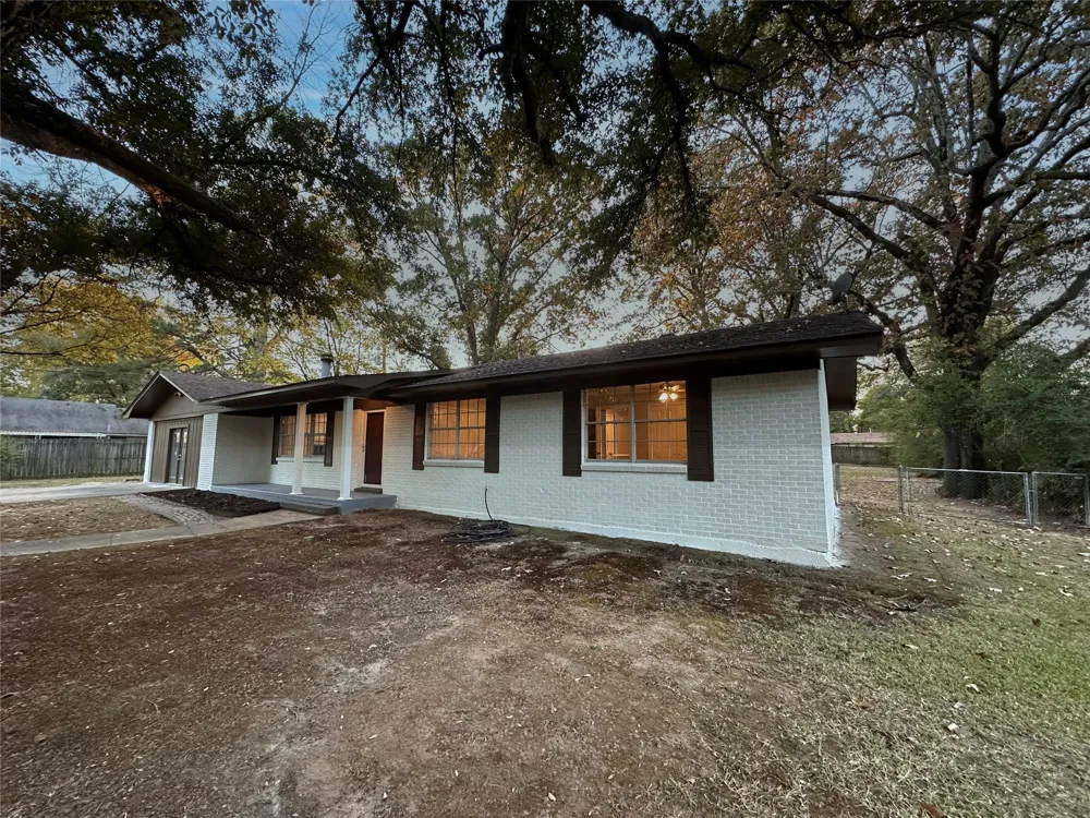 101 Sierra Madre Texarkana, TX 75503