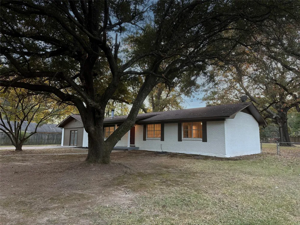 101 Sierra Madre Texarkana, TX 75503