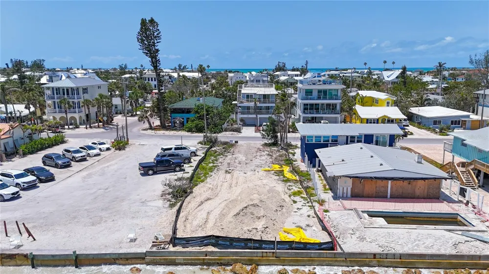 873 SHORE DRIVE Anna Maria, FL 34216
