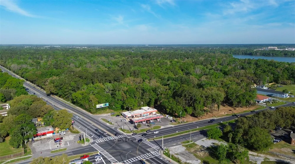 3926 SW 13TH STREET Gainesville, FL 32608