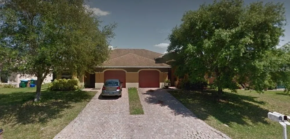 3221 SW SANTA BARBARA PL Cape Coral, FL 33914