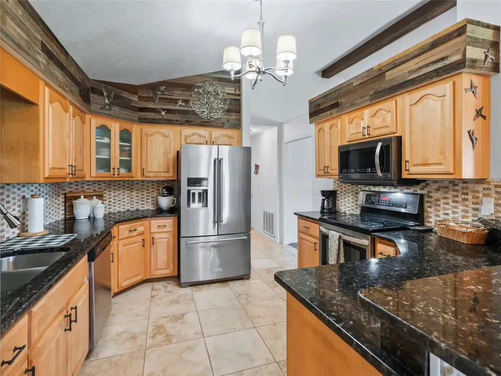 15600 SE 47TH AVENUE Summerfield, FL 34491