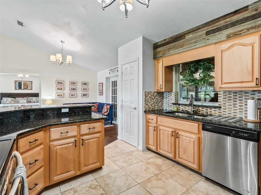 15600 SE 47TH AVENUE Summerfield, FL 34491