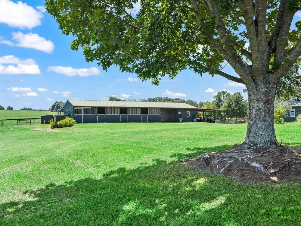 15600 SE 47TH AVENUE Summerfield, FL 34491