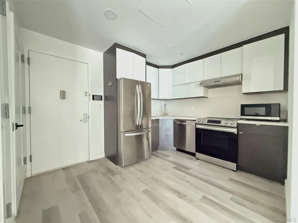 1238 63rd Street #D342 Brooklyn, NY 11219