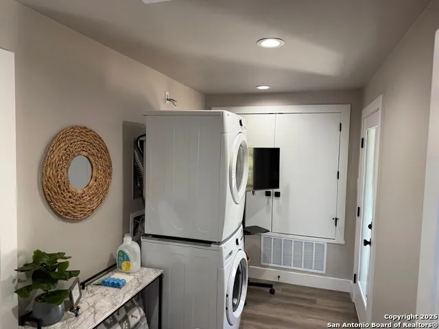 252 LEXINGTON PASS Canyon Lake, TX 78133
