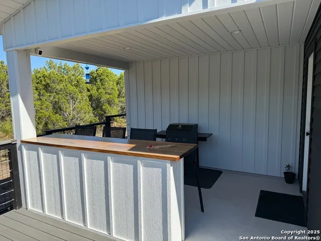 252 LEXINGTON PASS Canyon Lake, TX 78133