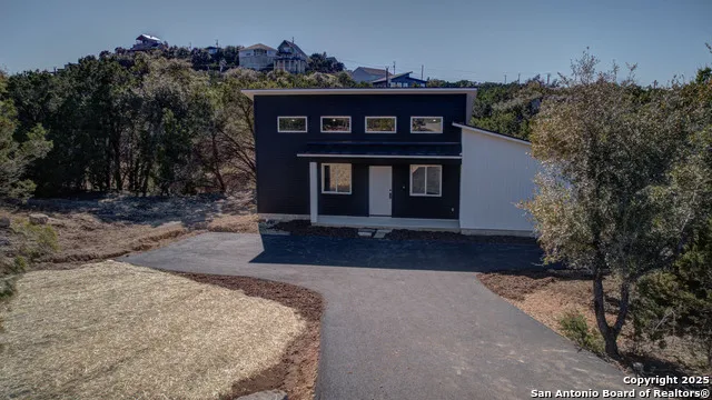 252 LEXINGTON PASS Canyon Lake, TX 78133