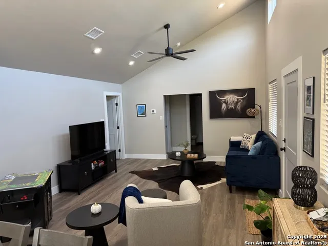 252 LEXINGTON PASS Canyon Lake, TX 78133