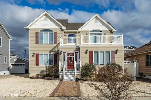 21 Magee Avenue
