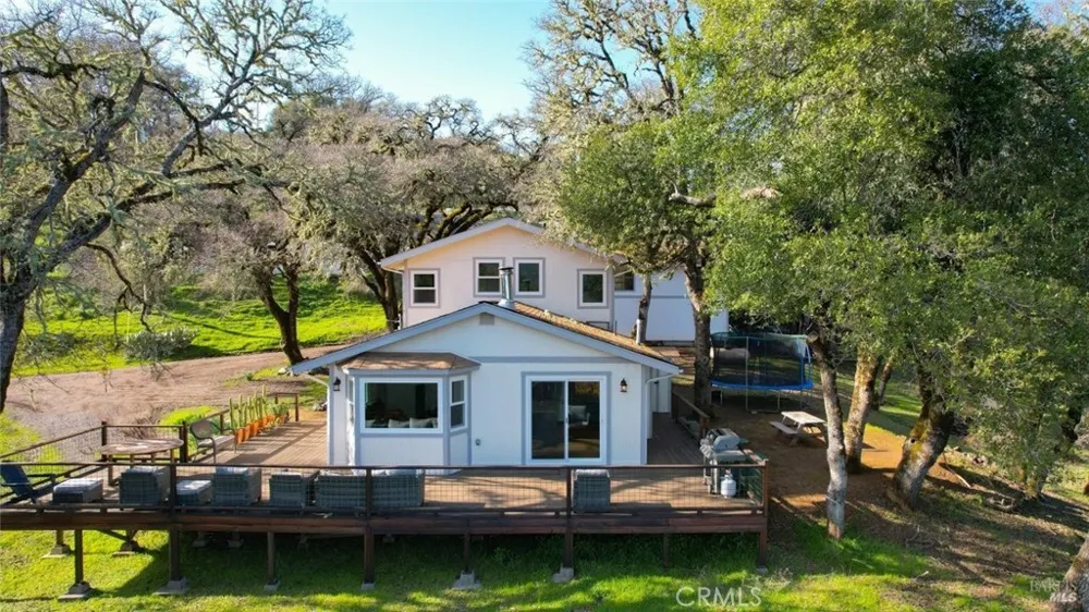 8500 Black Bart Redwood Valley, CA 95470