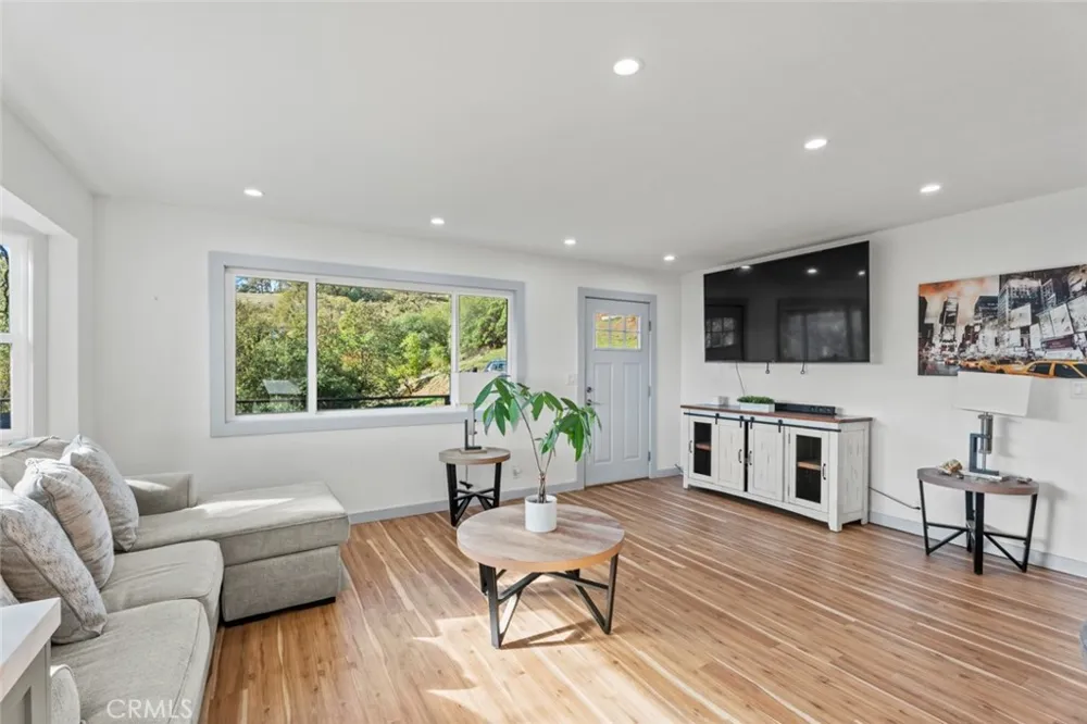 8500 Black Bart Redwood Valley, CA 95470